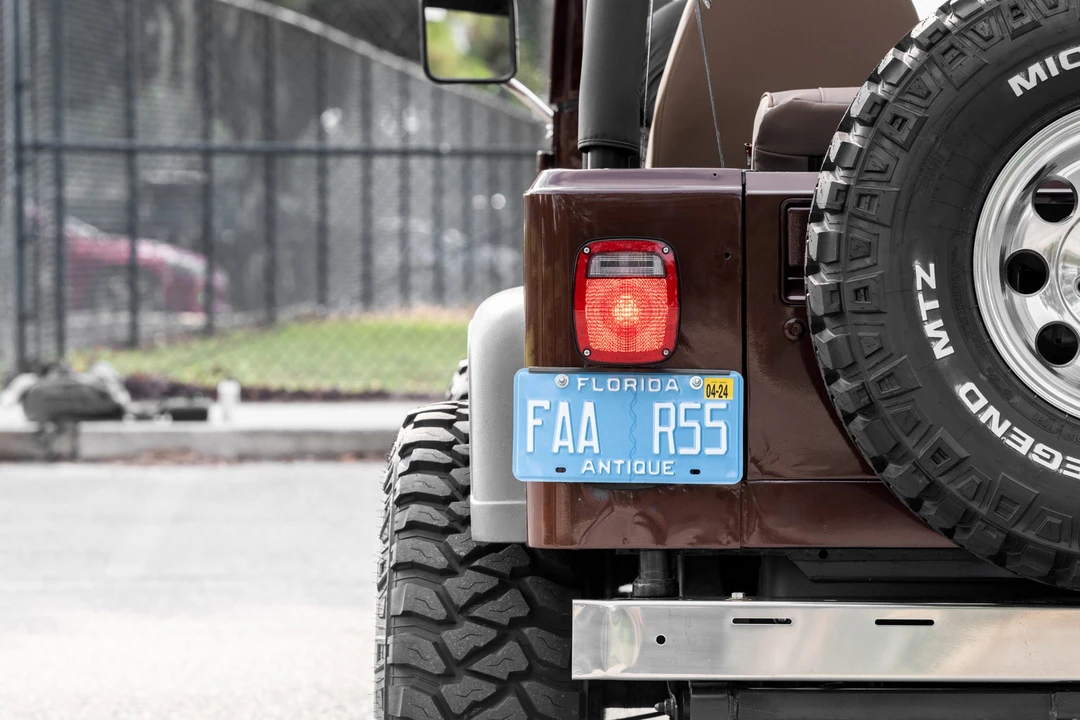 1992 Jeep YJ Wrangler - Image 20 of 31