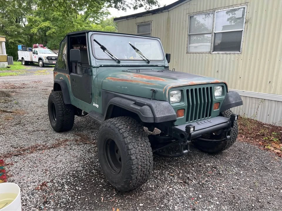 1992 Jeep YJ Wrangler - Image 4 of 5