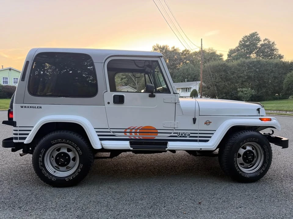 1992 Jeep YJ Wrangler - Image 3 of 19