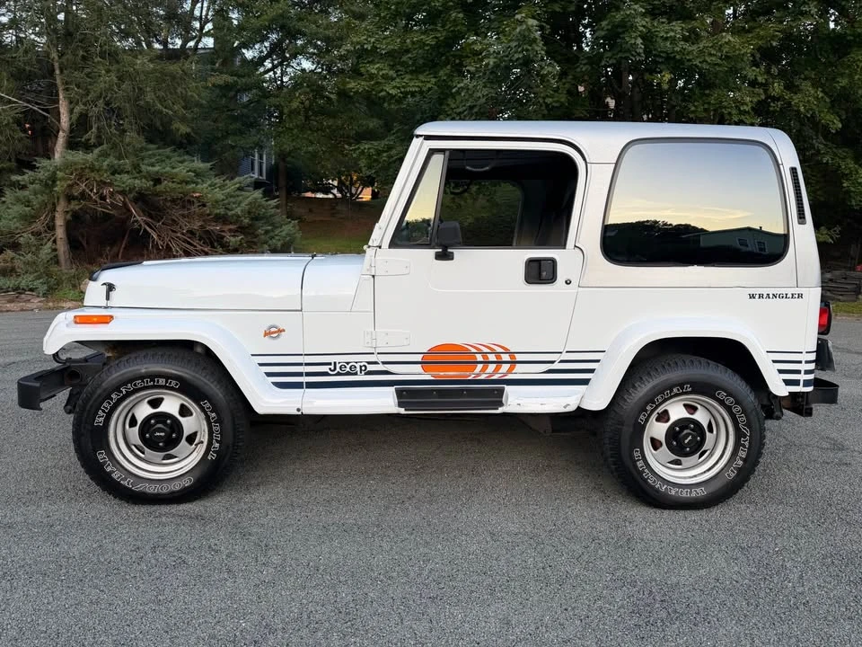 1992 Jeep YJ Wrangler - Image 2 of 19