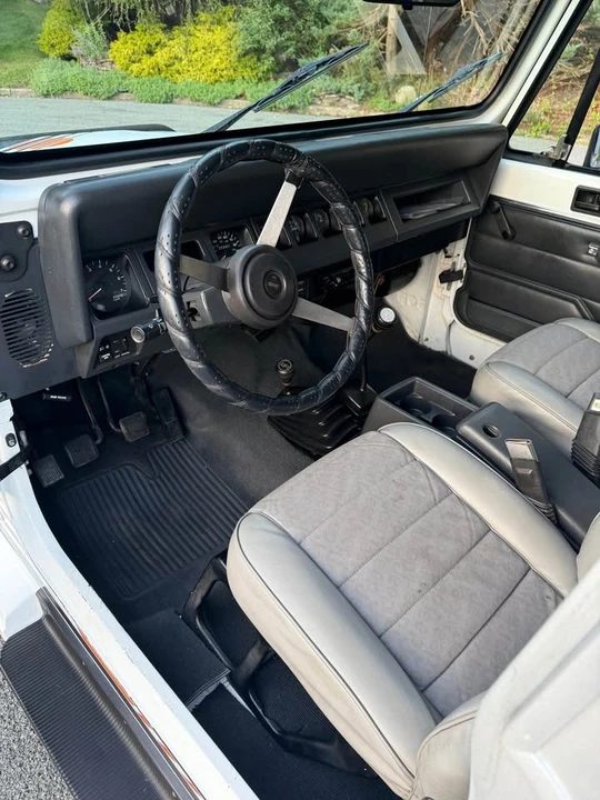 1992 Jeep YJ Wrangler - Image 9 of 19