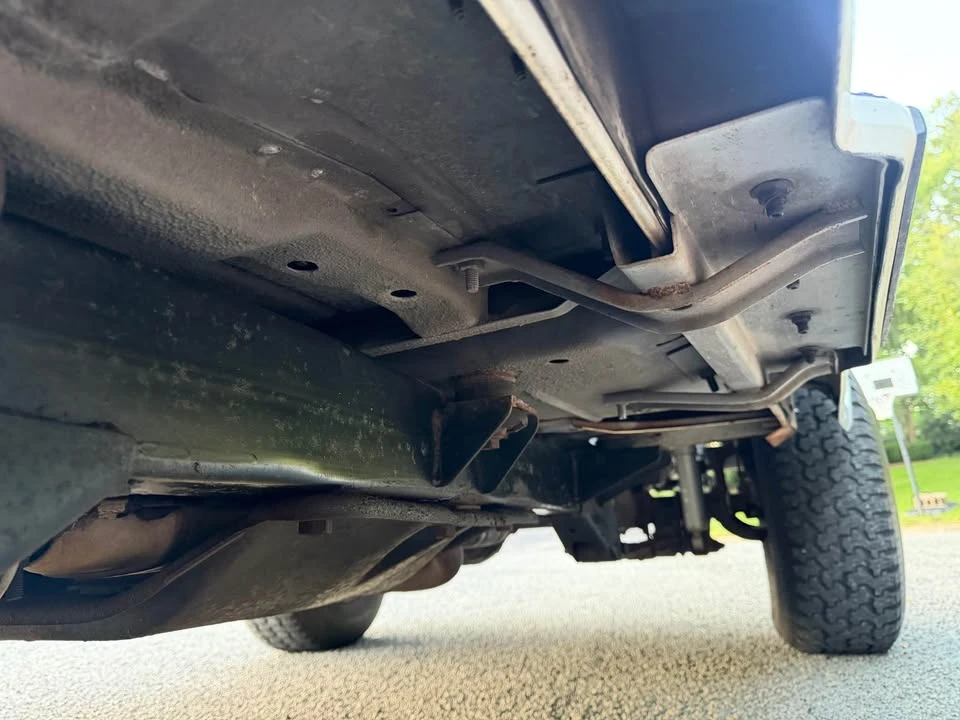 1992 Jeep YJ Wrangler - Image 17 of 19