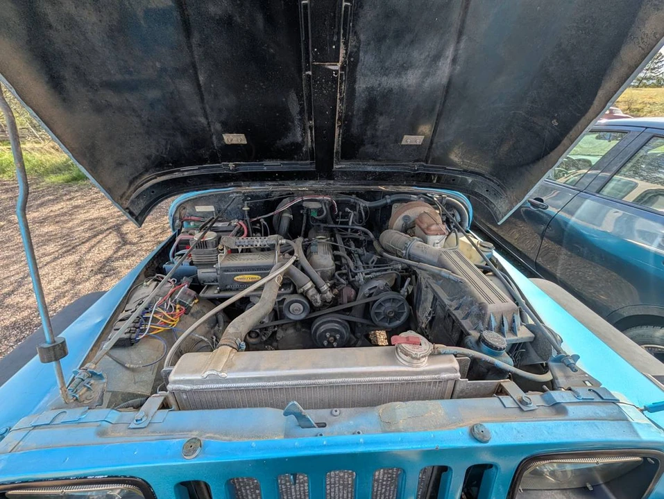 1992 Jeep YJ Wrangler - Image 9 of 9