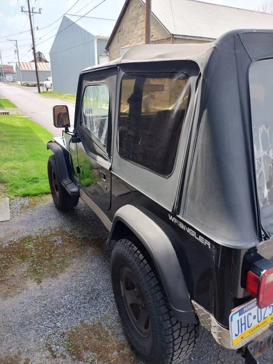 1992 Jeep YJ Wrangler - Image 2 of 23