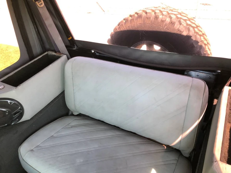 1992 Jeep YJ Wrangler - Image 7 of 10
