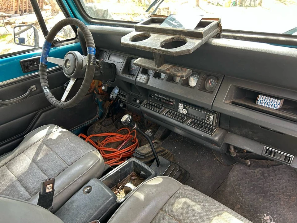1992 Jeep YJ Wrangler - Image 6 of 9