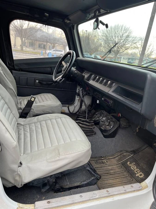 1992 Jeep YJ Wrangler - Image 4 of 7