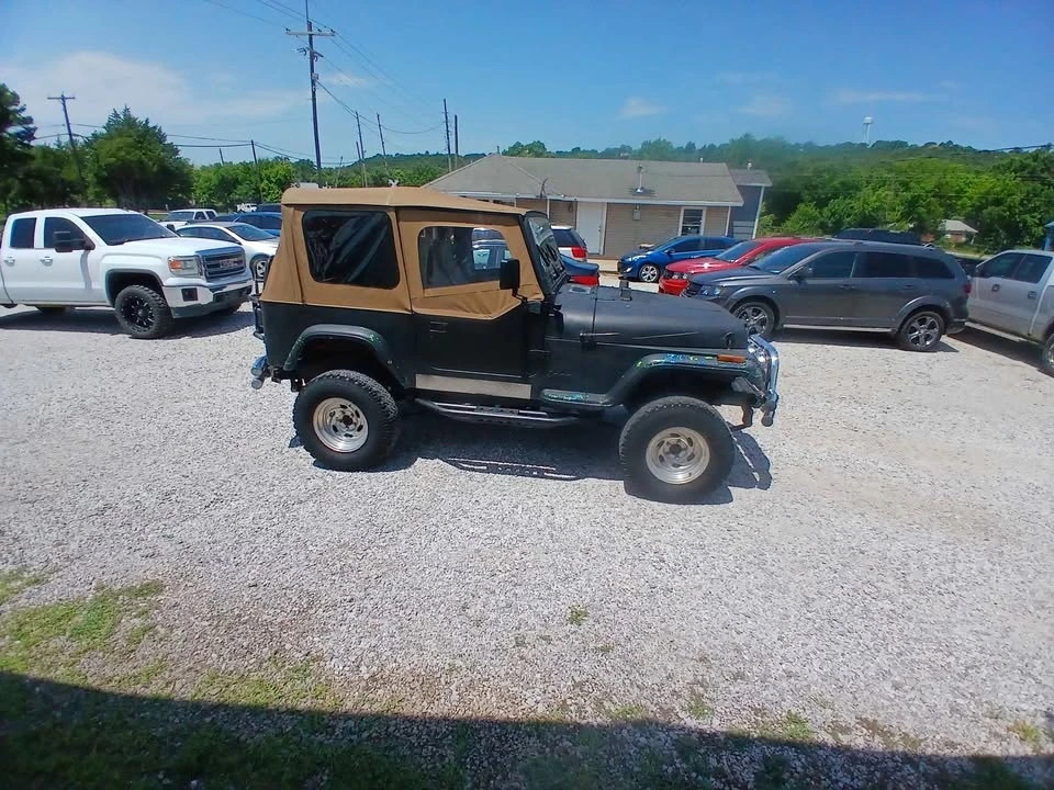 1992 Jeep YJ Wrangler - Image 2 of 11