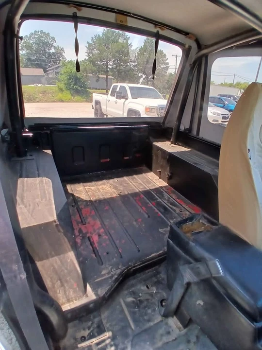 1992 Jeep YJ Wrangler - Image 11 of 11