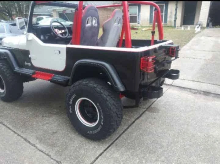 1992 Jeep YJ Wrangler - Image 5 of 6