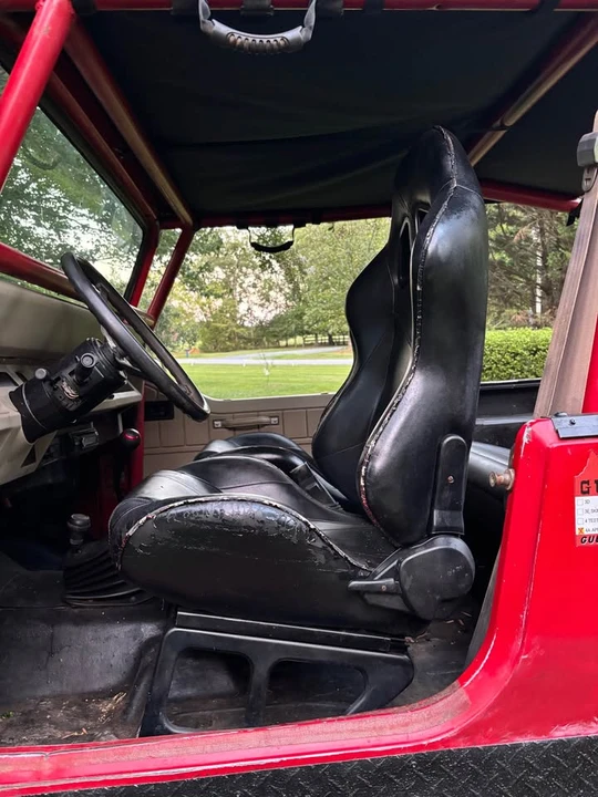 1992 Jeep YJ Wrangler - Image 11 of 12