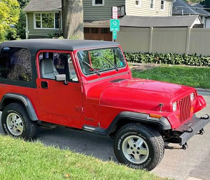 1992 Jeep YJ Wrangler - Image 11 of 13
