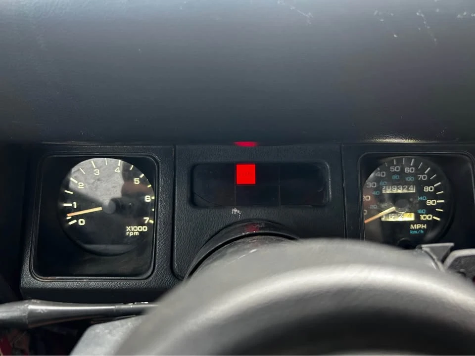 1992 Jeep YJ Wrangler - Image 6 of 16