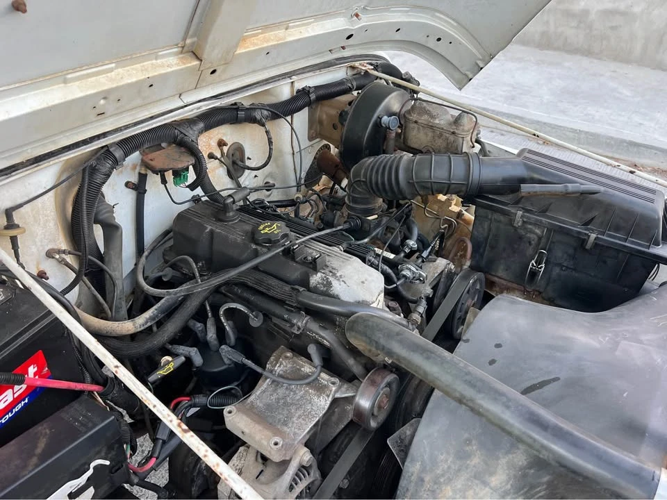 1992 Jeep YJ Wrangler - Image 11 of 16
