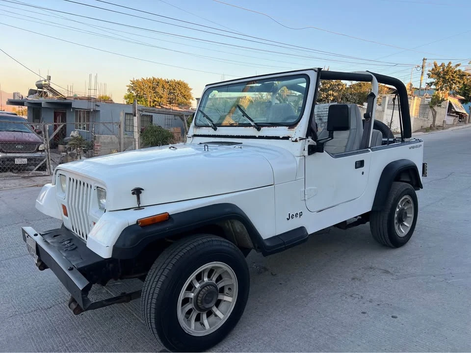 1992 Jeep YJ Wrangler - Image 5 of 16