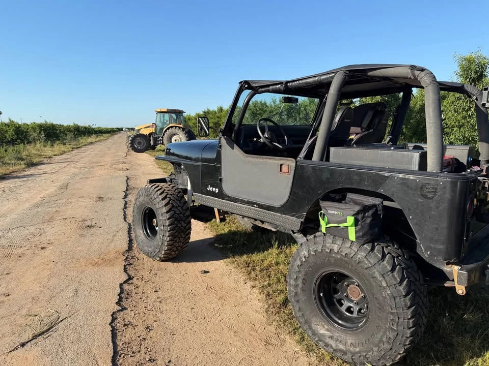 1992 Jeep YJ Wrangler - Image 11 of 13
