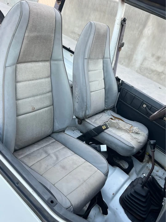 1992 Jeep YJ Wrangler - Image 14 of 16