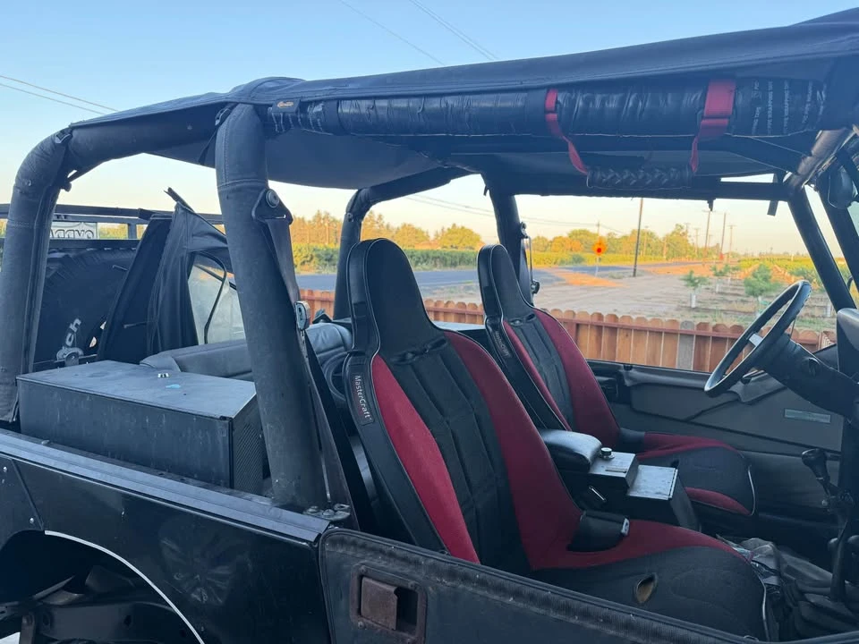 1992 Jeep YJ Wrangler - Image 9 of 13