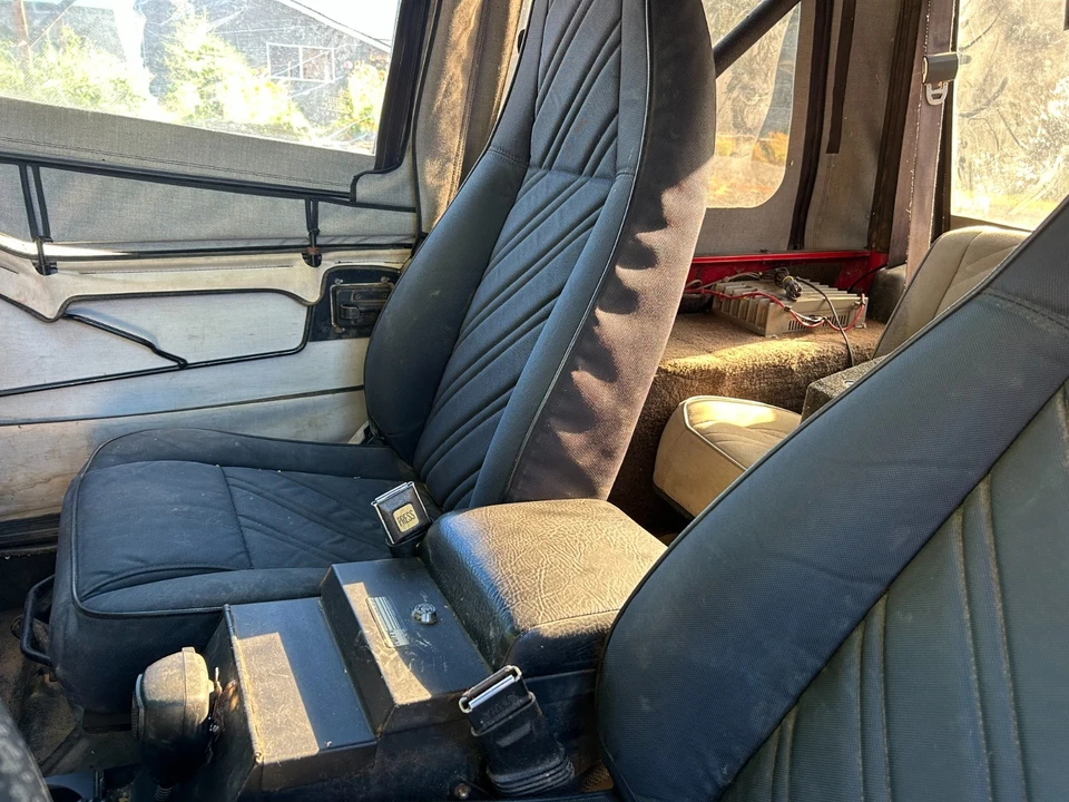 1992 Jeep YJ Wrangler - Image 7 of 10