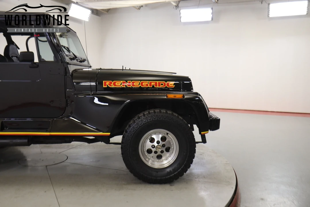 1992 Jeep YJ Wrangler - Image 8 of 12