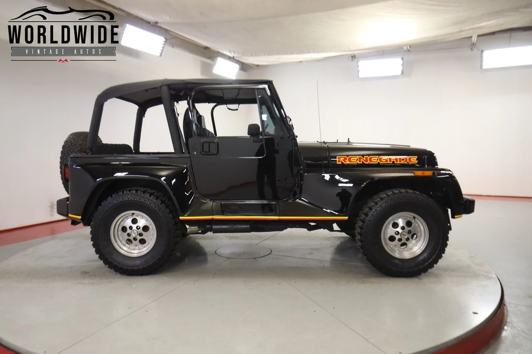 1992 Jeep YJ Wrangler - Image 4 of 12