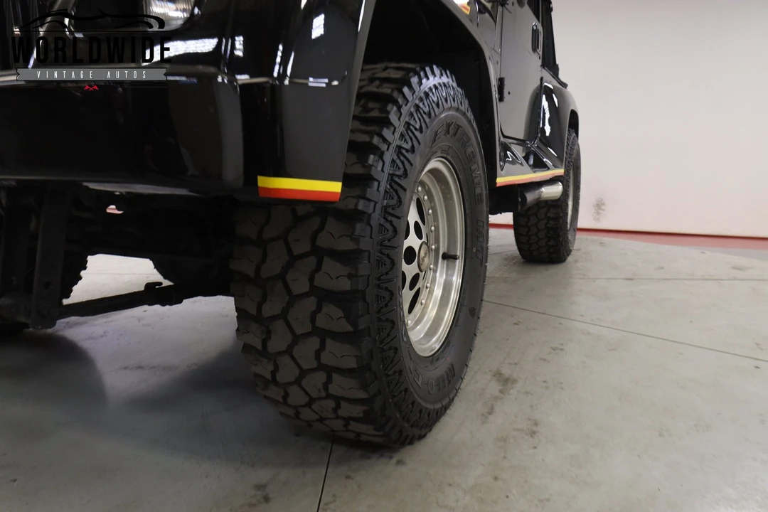1992 Jeep YJ Wrangler - Image 11 of 12