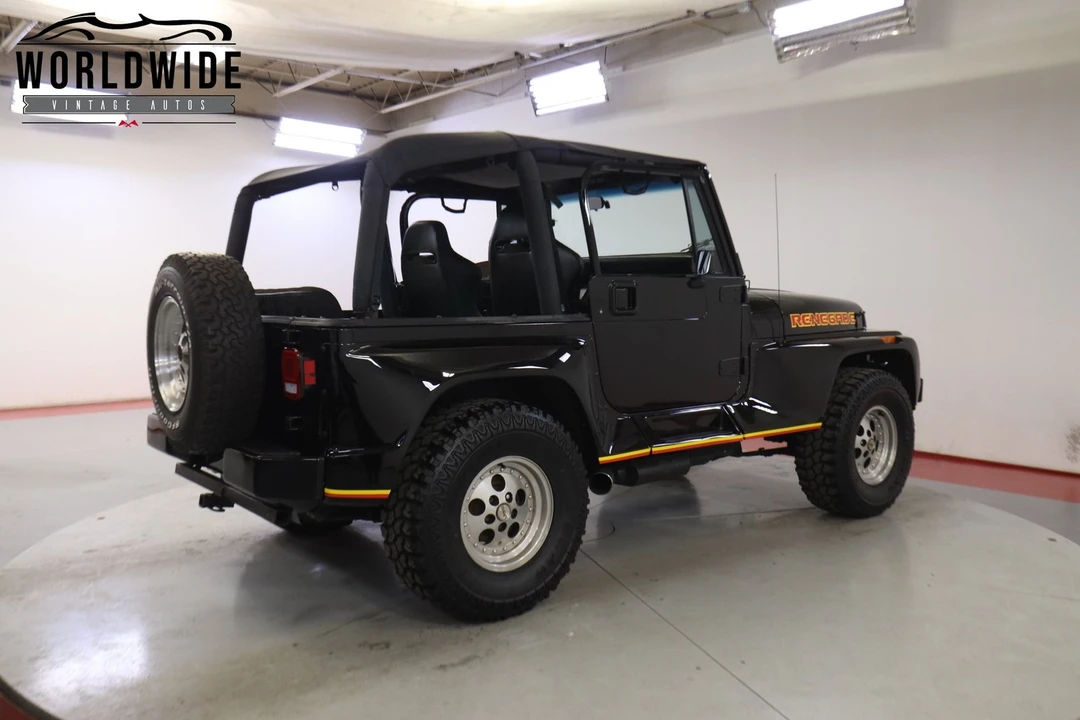 1992 Jeep YJ Wrangler - Image 6 of 12