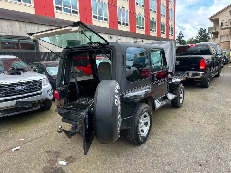 1992 Jeep YJ Wrangler - Image 6 of 14