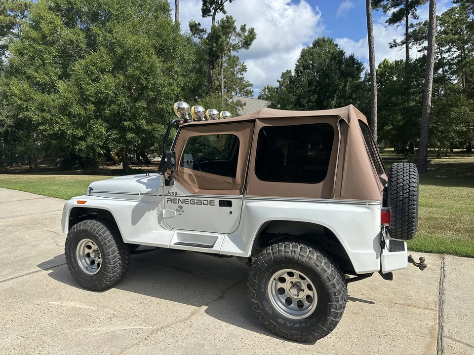 1992 Jeep YJ Wrangler - Image 13 of 31