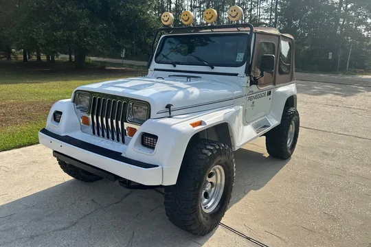 1992 Jeep Wrangler Renegade 4.0 5-Speed