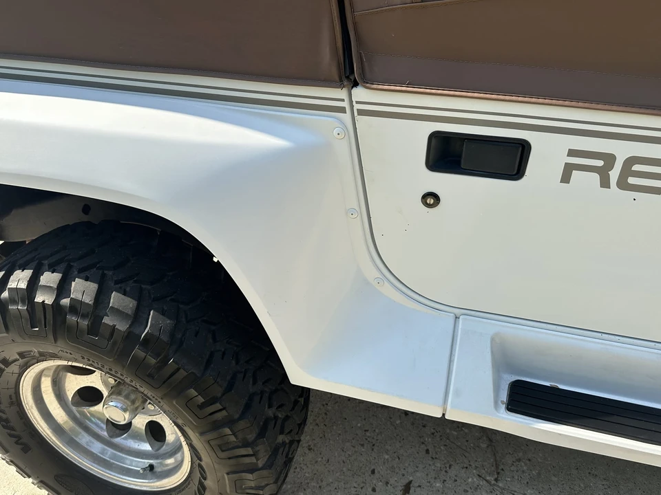 1992 Jeep YJ Wrangler - Image 24 of 31