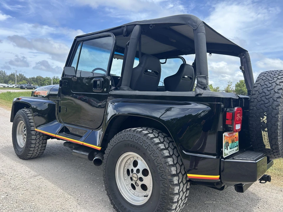1992 Jeep YJ Wrangler - Image 9 of 31