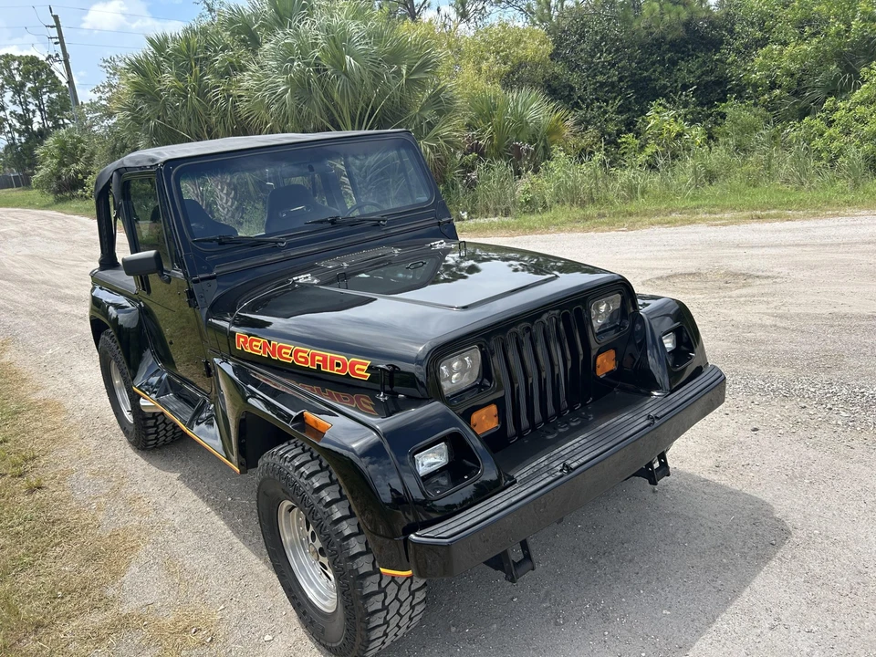 1992 Jeep YJ Wrangler - Image 18 of 31