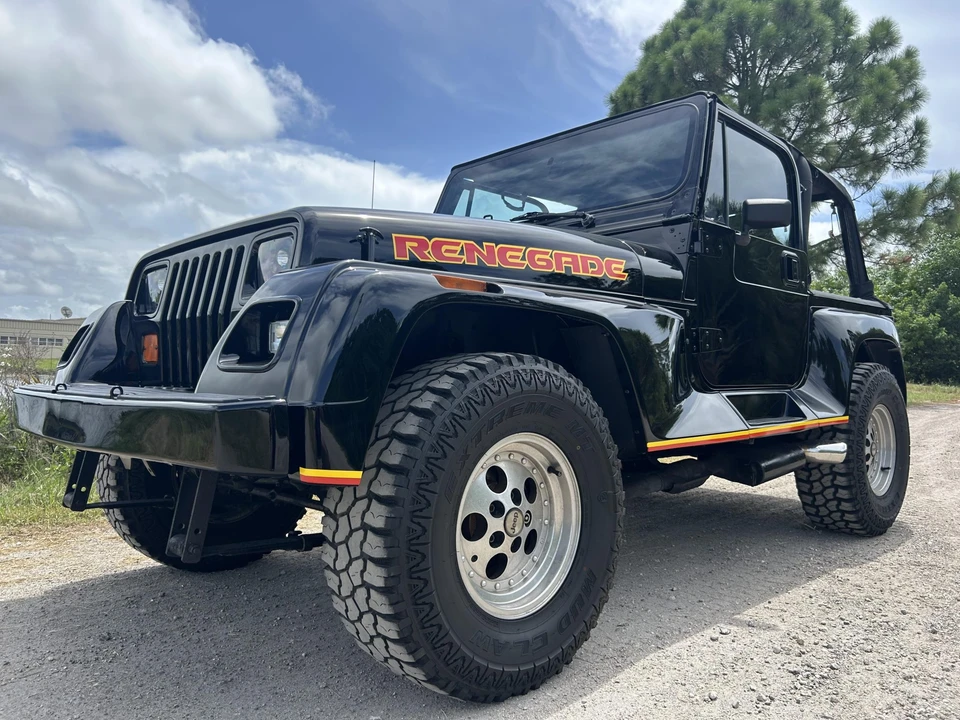 1992 Jeep YJ Wrangler - Image 3 of 31