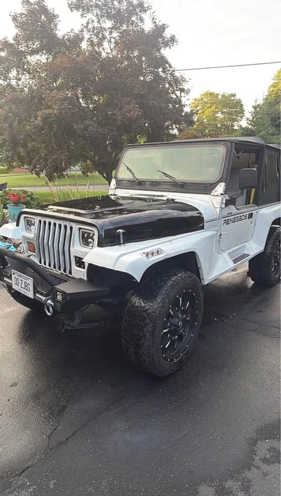 1992 Jeep YJ Wrangler - Image 2 of 14