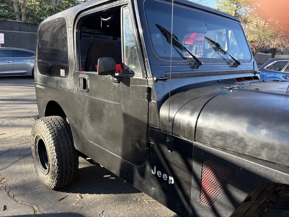 1992 Jeep YJ Wrangler - Image 5 of 20