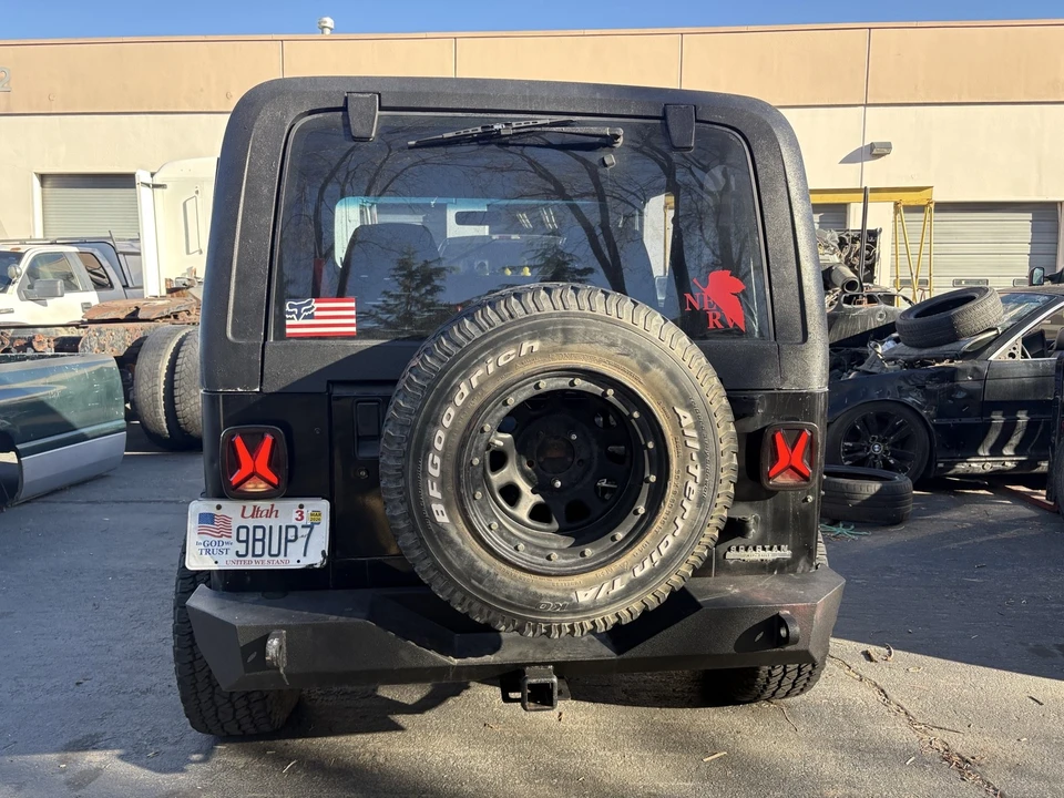 1992 Jeep YJ Wrangler - Image 4 of 20