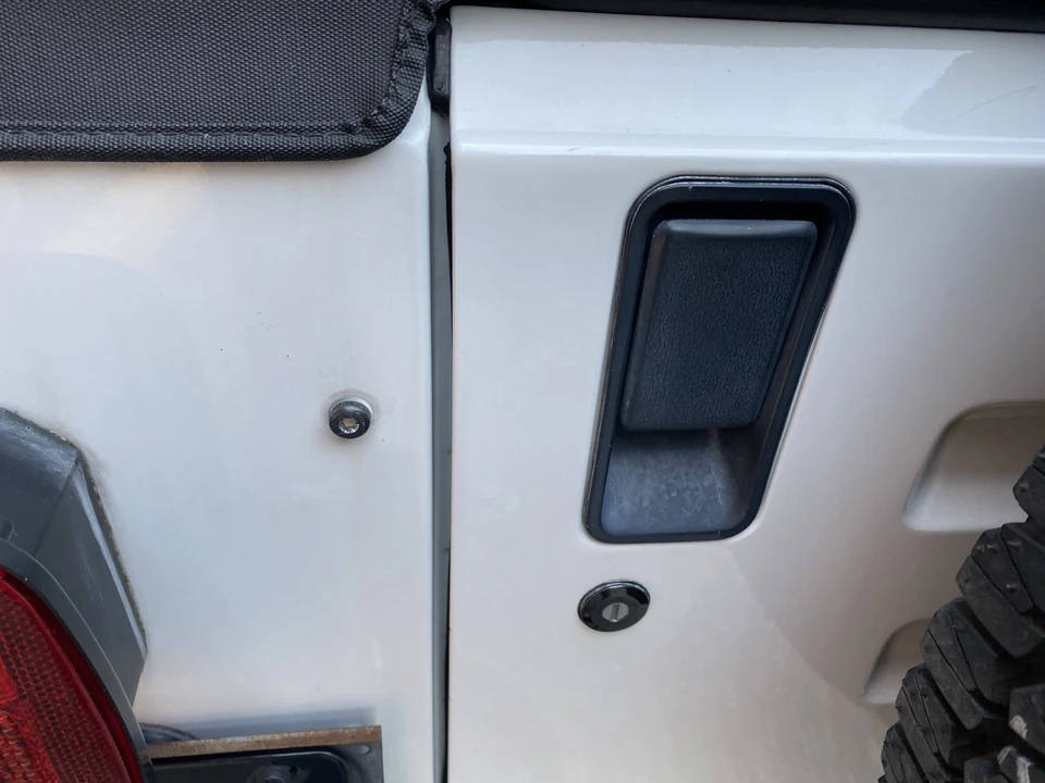1992 Jeep YJ Wrangler - Image 29 of 31
