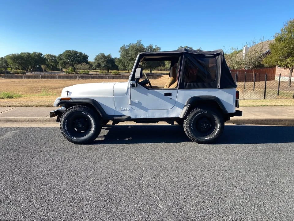 1992 Jeep YJ Wrangler - Image 2 of 7