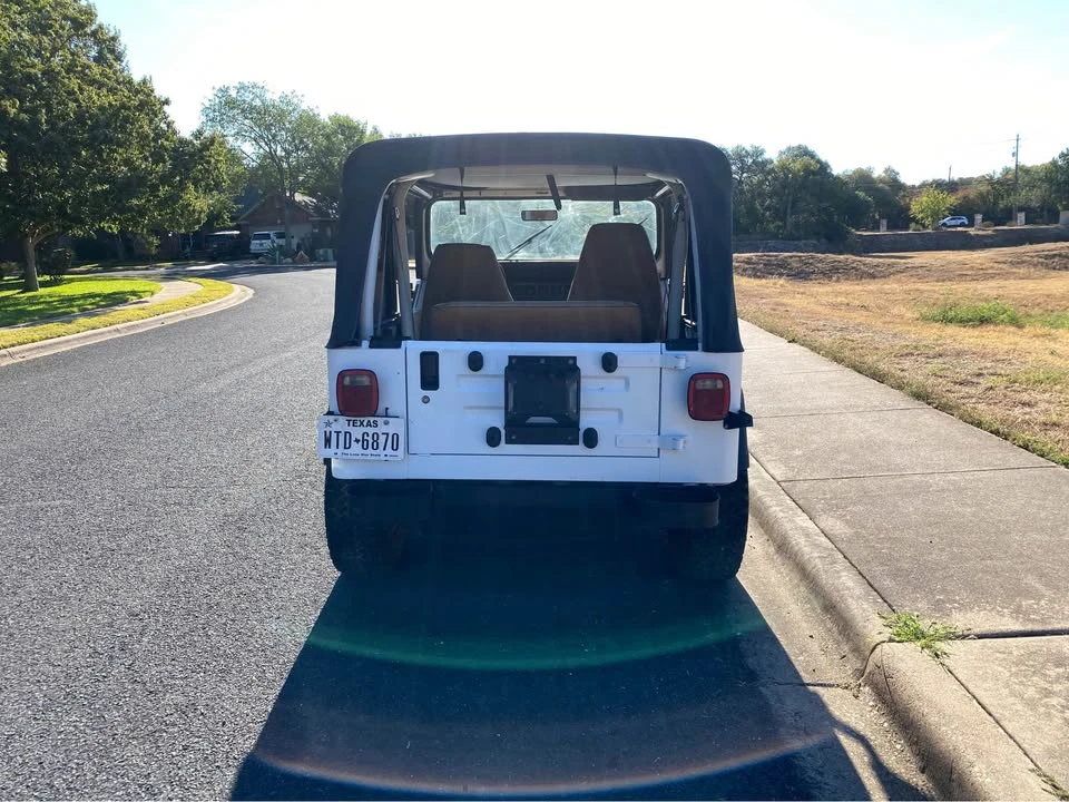 1992 Jeep YJ Wrangler - Image 4 of 7