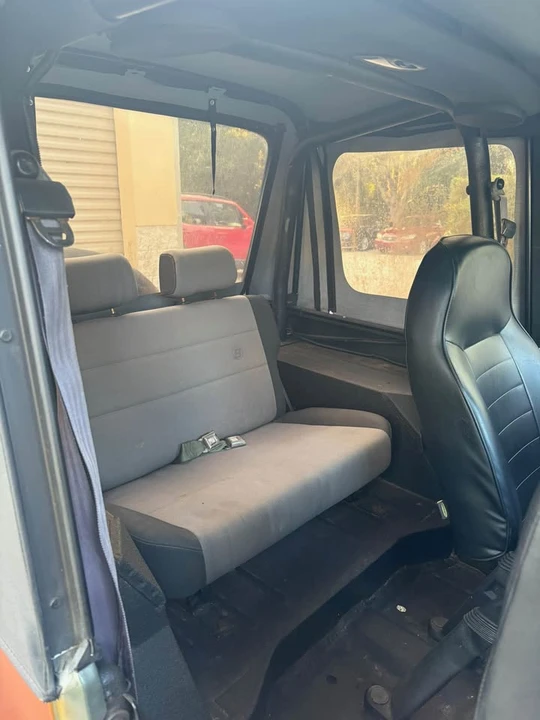 1992 Jeep YJ Wrangler - Image 6 of 6