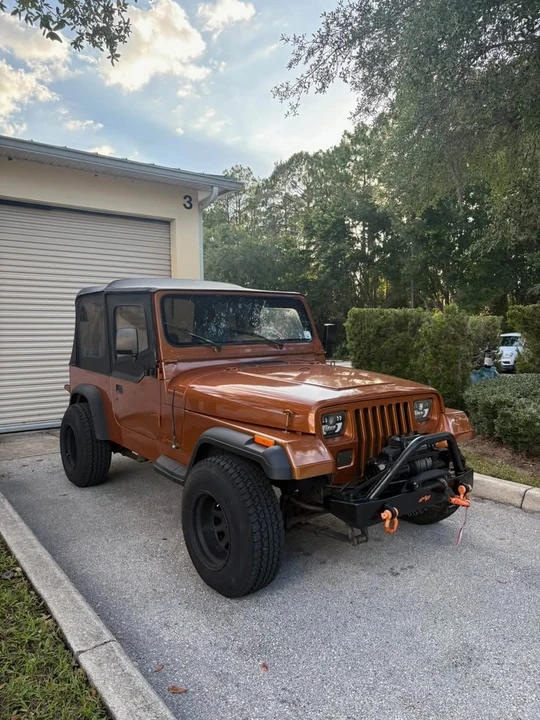 1992 Jeep YJ Wrangler - Image 3 of 6