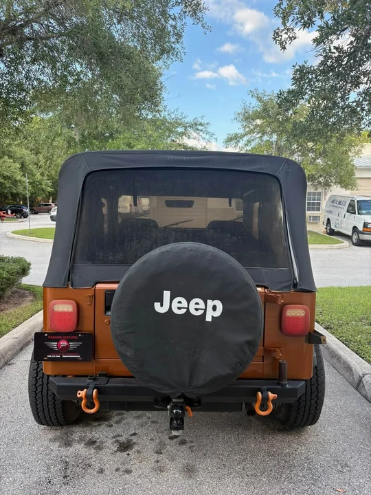1992 Jeep YJ Wrangler - Image 4 of 6