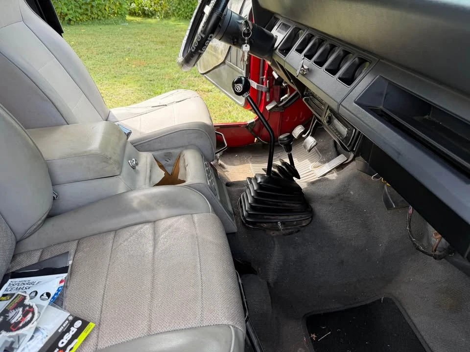 1992 Jeep YJ Wrangler - Image 14 of 18