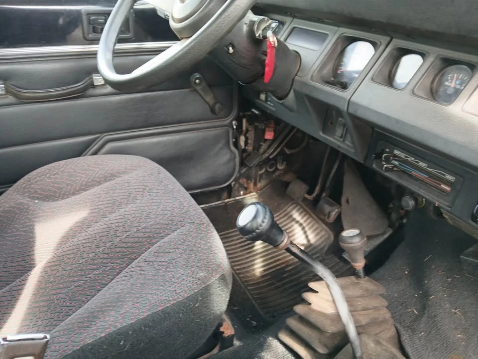 1992 Jeep YJ Wrangler - Image 4 of 10