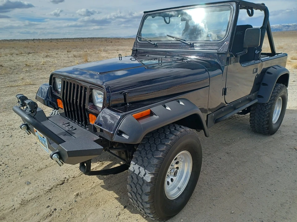 1992 Jeep YJ Wrangler - Image 17 of 31