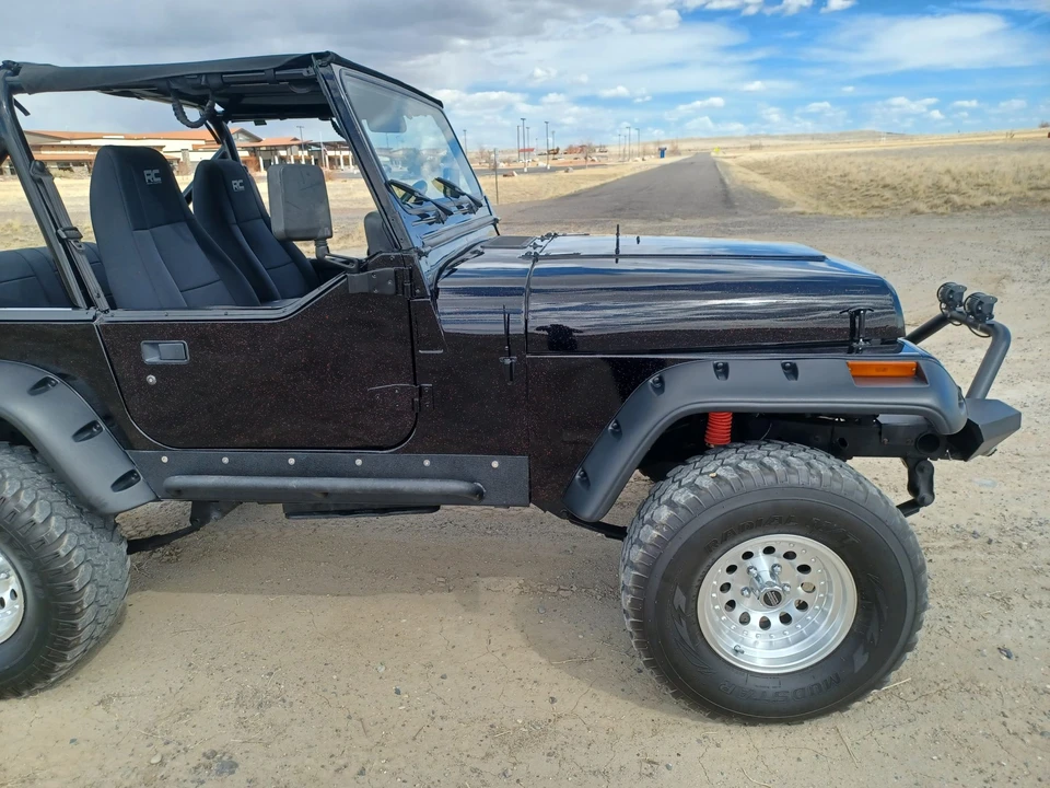 1992 Jeep YJ Wrangler - Image 7 of 31