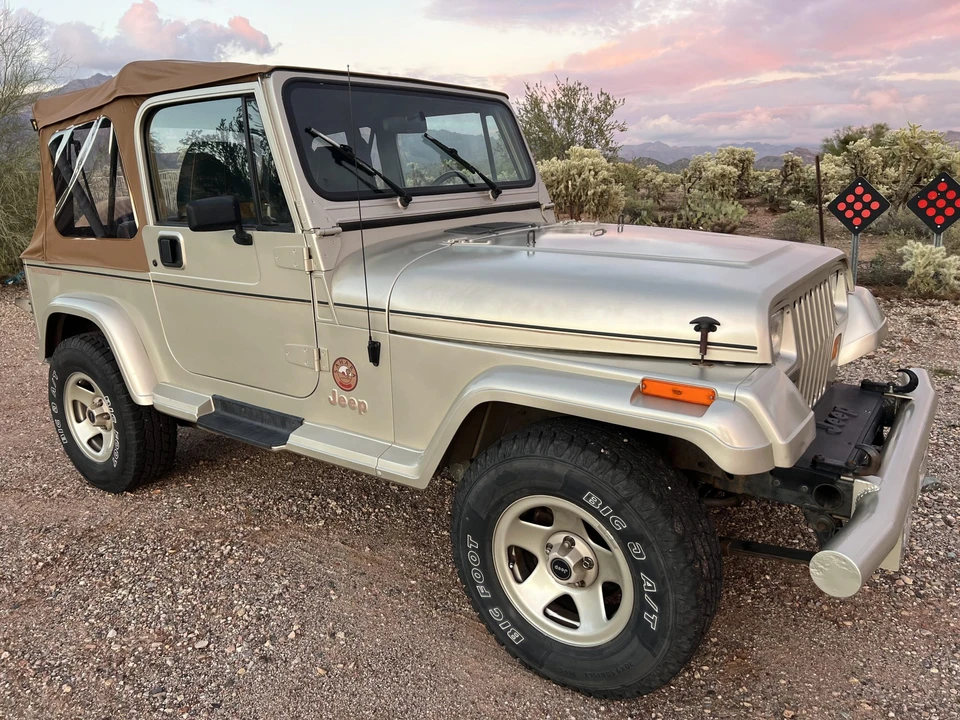 1992 Jeep YJ Wrangler - Image 3 of 31