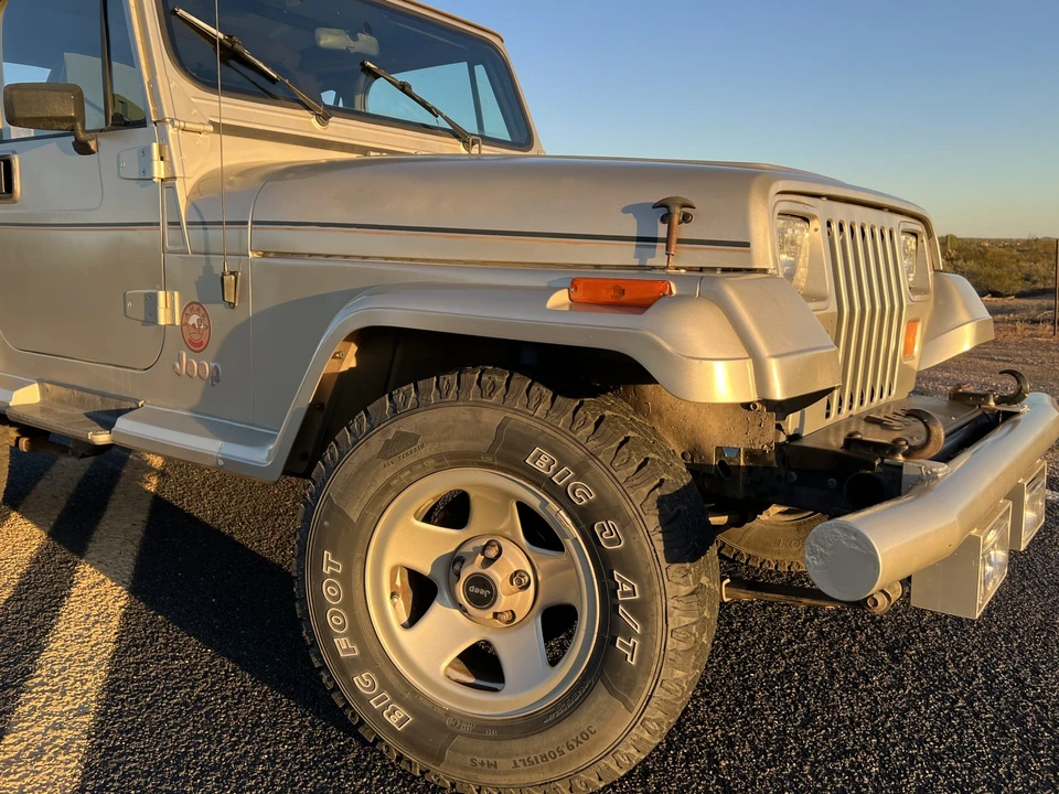 1992 Jeep YJ Wrangler - Image 21 of 31
