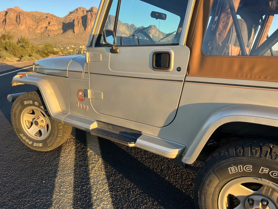 1992 Jeep YJ Wrangler - Image 26 of 31